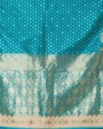 Women Zari Woven Saree with Embroidered Border - Image 3